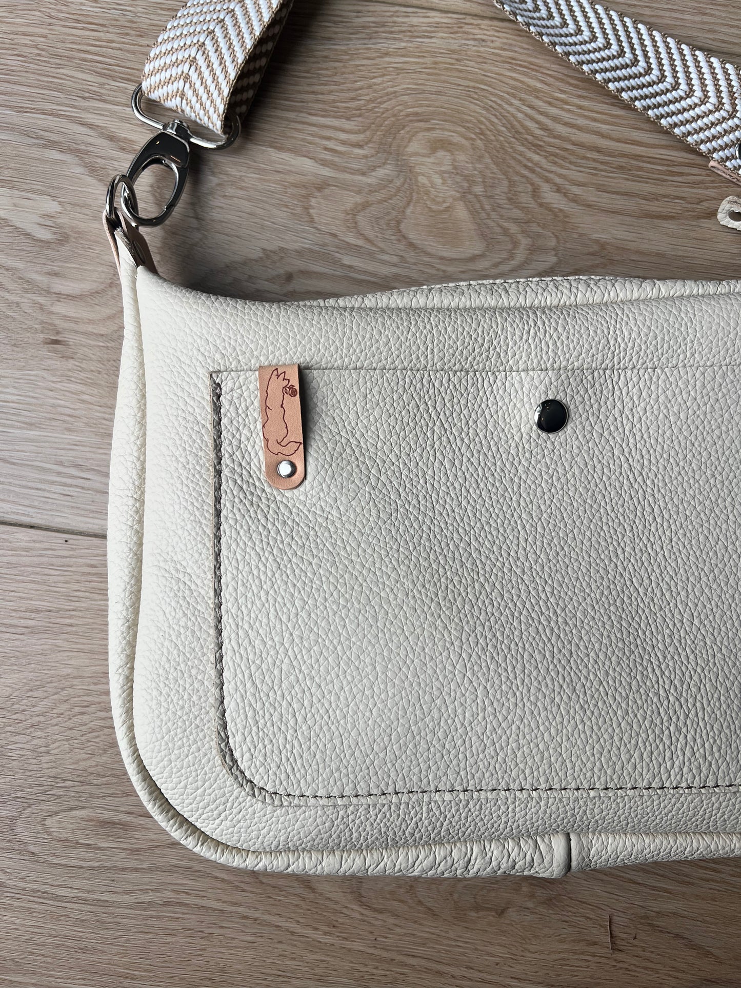 The Islander Crossbody