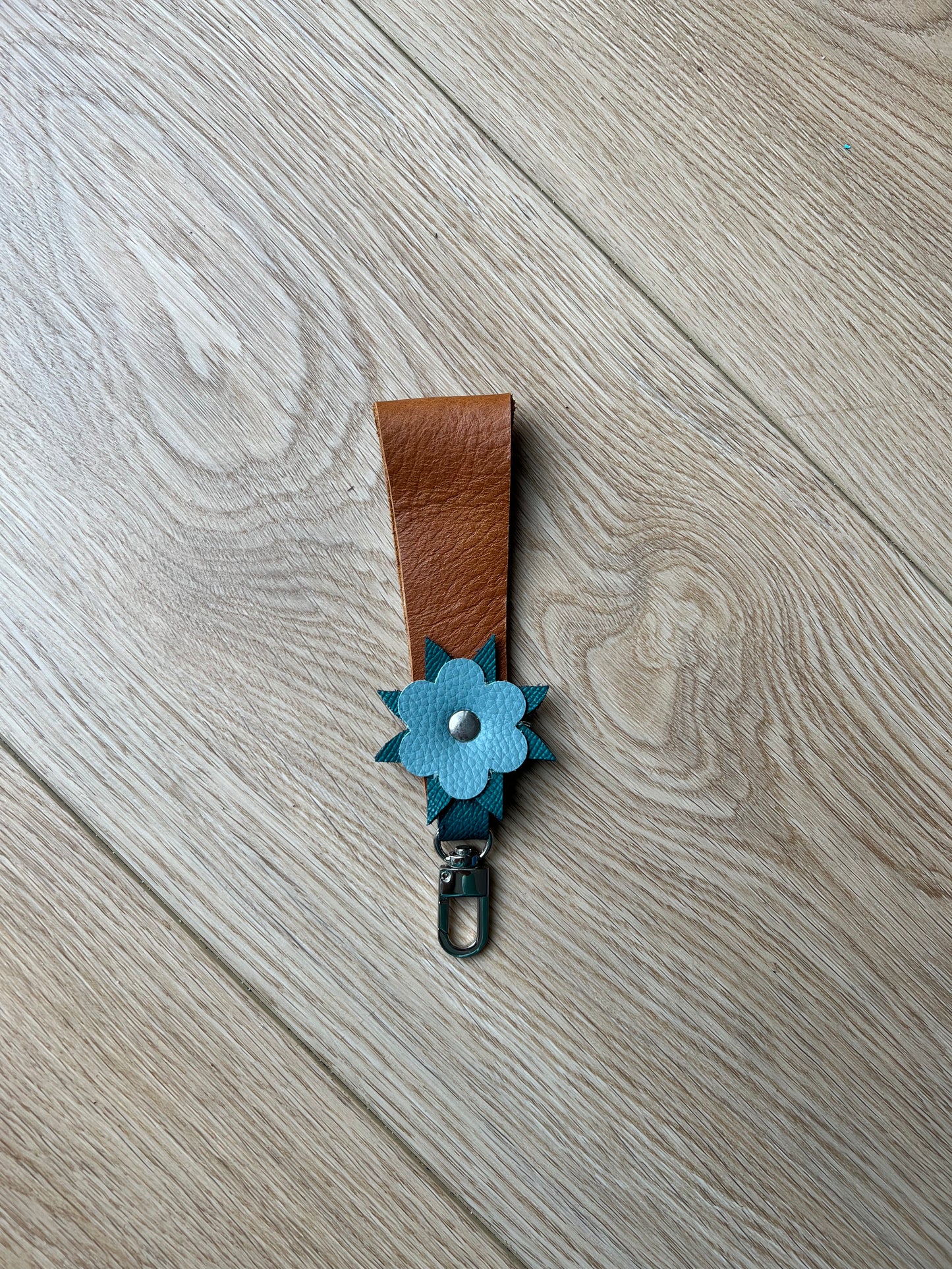 Flower keychain