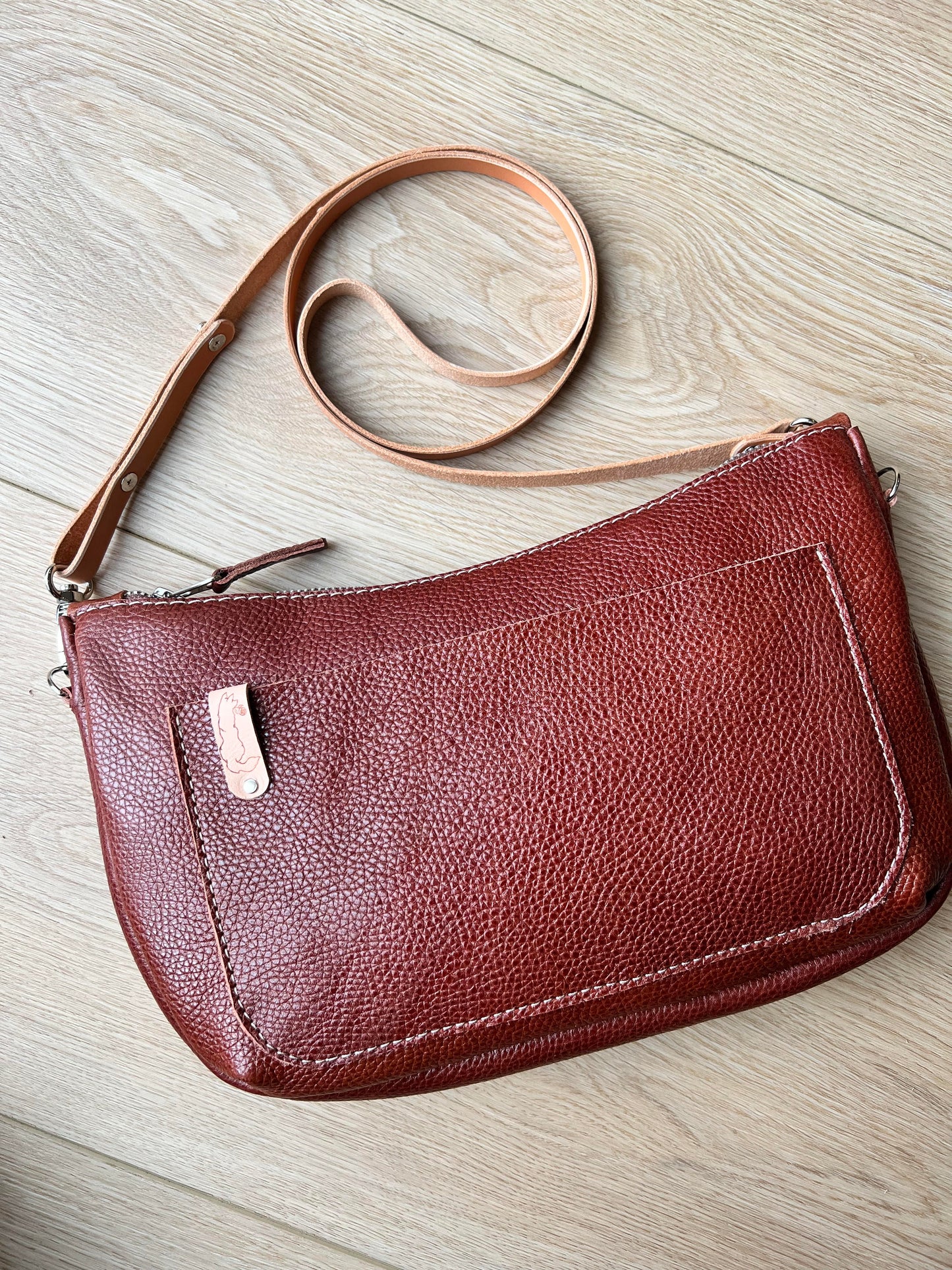 Crossbody adjustable strap